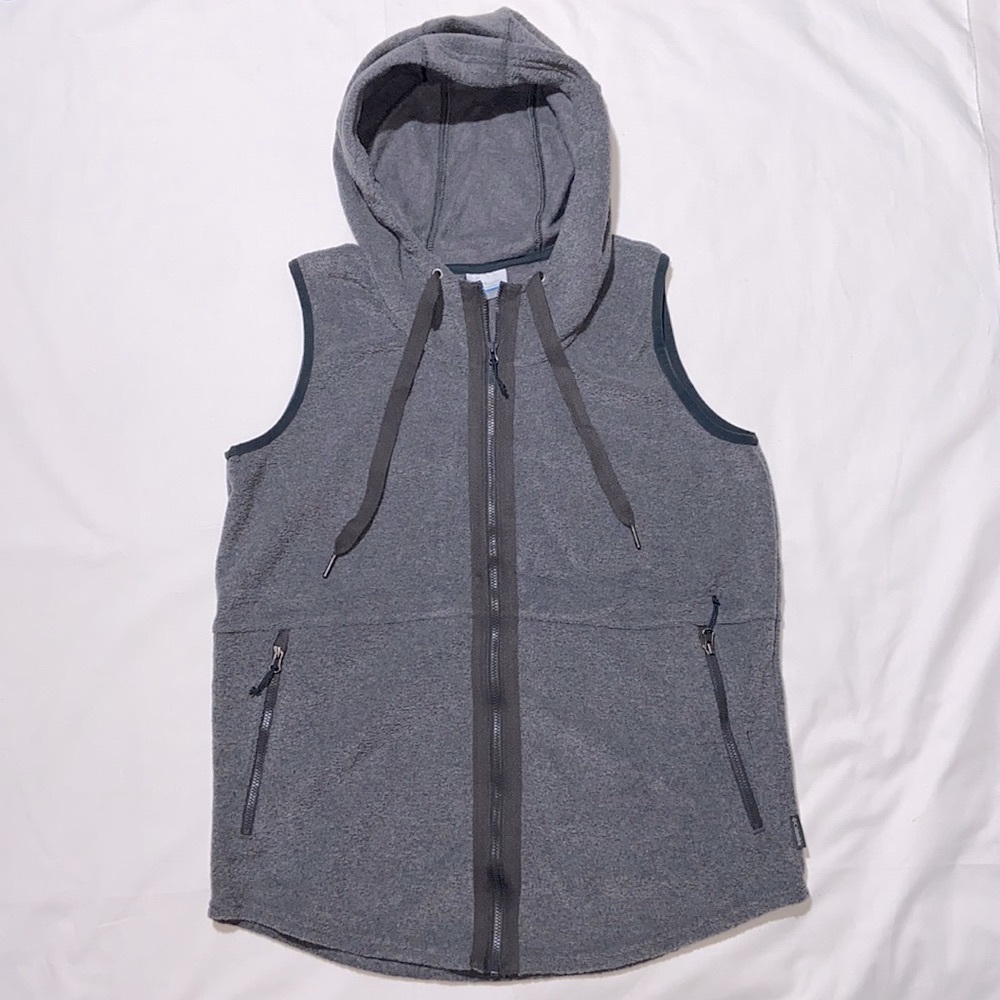 Columbia Slate Gray Terrycloth Vest. Size Large